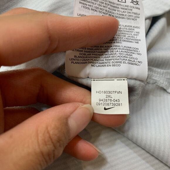 Nike Polo Shirt Mens 2XL Ash Grey White Striped Golf Dri Fit Control Performance - Picture 6 of 9